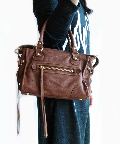 And A（アンドエー）の「カガリショルダーバッグ（And A×Beau're）（ショルダーバッグ・レディース・ブラック/ライトブラウン/レッド・FREE）」の9枚目の写真