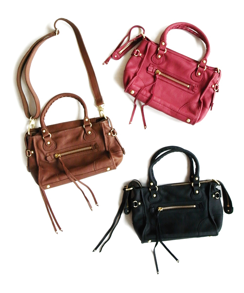 And A（アンドエー）の「カガリショルダーバッグ（And A×Beau're）（ショルダーバッグ・レディース・ブラック/ライトブラウン/レッド・FREE）」の10枚目の写真