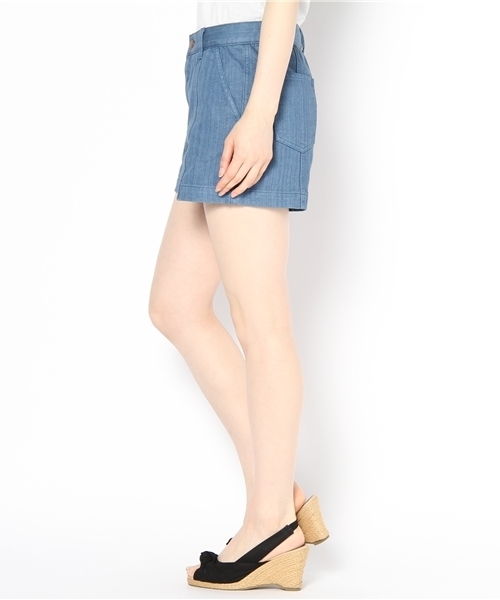 Chico（チコ）の「ハイウエストデニムショーツ（デニムパンツ・レディース・ネイビー/ホワイト/ブルー・MEDIUM/X-SMALL/SMALL）」の8枚目の写真