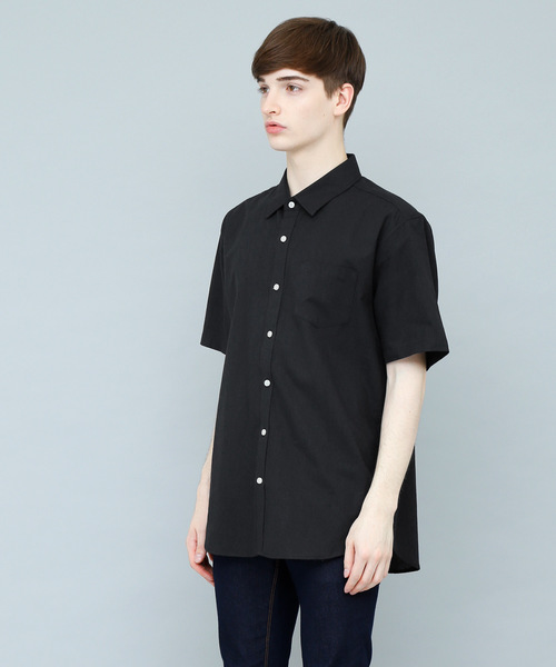 EMMA CLOTHES（エマクローズ）の「LINEN×COTTONオーバーサイズレギュラーカラーシャツ（シャツ/ブラウス・メンズ・チャコール/ブラック/ブルー/オフホワイト/ネイビー/ベージュ/ダークグリーン・L/M/S）」の11枚目の写真