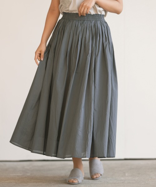 rps(アールピーエス)の「コットンボイルロングスカート(スカート・レディース・ベージュ/イエロー/アイボリー/ピンク/グレー/ネイビー/グリーン/ラベンダー/ダークグリーン/マスタード/チャコールグレー/ブラウン/ピンク系その他/ブラック/オレンジ系その他/ブルー/ブルー系その他2/キャメル/ピンクベージュ/レッド/ダークベージュ/カーキ/グレー系その他3/ダークパープル/カーキブラウン/ミント/パープル・M)」の6枚目の写真