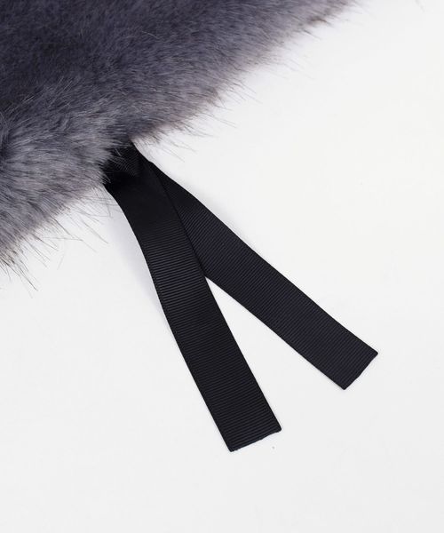 Khaju（カージュ）の「【WEB限定】Khaju:2WAYフェイクファーバッグ◇（ハンドバッグ・レディース・ブラック/ベージュ・ONE SIZE）」の10枚目の写真