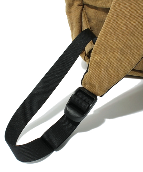 CAMPER(カンペール)の「ROCKETTO デイパック(バックパック/リュック・メンズ・ブラウン・FREE)」の6枚目の写真