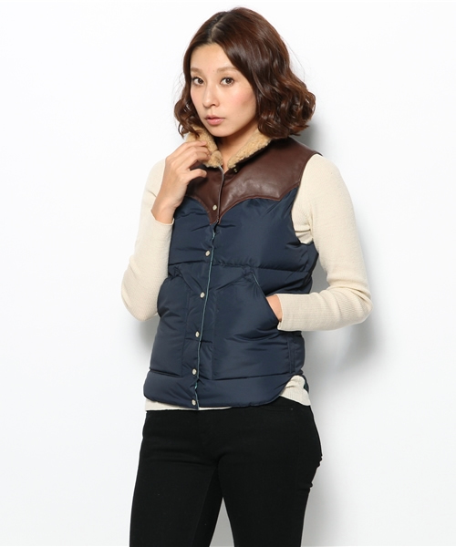 SOFFITTO（ソフィット）の「Rocky Mountain /  Christy Vest（ダウンベスト・レディース・ベージュ/レッド/ネイビー・3/2）」の3枚目の写真