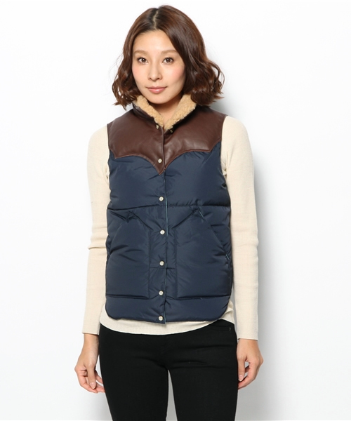 SOFFITTO（ソフィット）の「Rocky Mountain /  Christy Vest（ダウンベスト・レディース・ベージュ/レッド/ネイビー・3/2）」の4枚目の写真