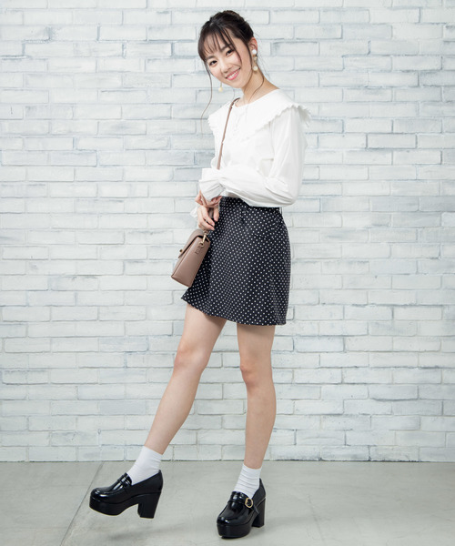 WEGO（ウィゴー）の「WEGO/フリルビッグカラーブラウス（シャツ/ブラウス・レディース・ホワイト/ライトベージュ・FREE）」の11枚目の写真