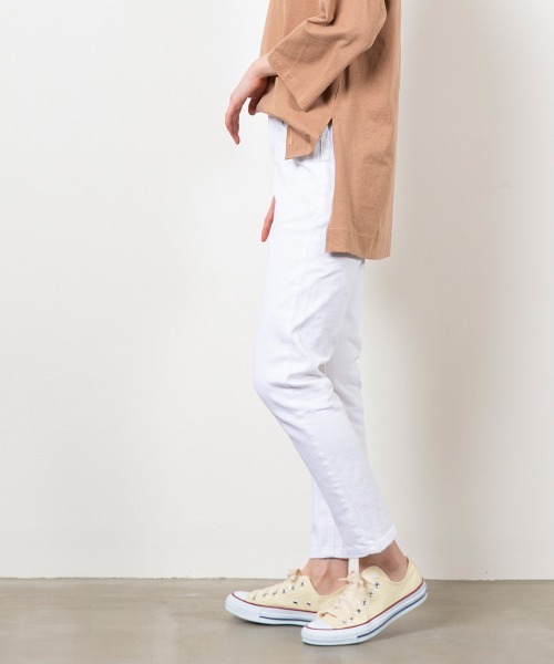 OMNES Another Edition（オムネス アナザーエディション）の「ストレッチツイルテーパードパンツ（その他パンツ・レディース・ホワイト/ブラック/ベージュ/ネイビー/グレー/カーキ/ブルー系その他/ワンウォッシュ/レンガ/ブルー系その他2/チャコールグレー/ホワイト系その他・SMALL/MEDIUM/LARGE/X-LARGE）」の14枚目の写真