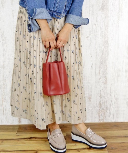 minia（ミニア）の「バケツミニショルダー＜巾着付き＞ ＜ ハンドバッグ･ショルダー ＞（ハンドバッグ・レディース・ホワイト/ブラック/レッド/グリーン・FREE）」の4枚目の写真