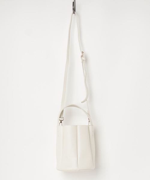 minia（ミニア）の「バケツミニショルダー＜巾着付き＞ ＜ ハンドバッグ･ショルダー ＞（ハンドバッグ・レディース・ホワイト/ブラック/レッド/グリーン・FREE）」の12枚目の写真