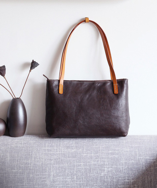 LEAXIA�i���N�V�B�A�j�́u�J�E���U�[ �g�[�g�o�b�O�i�g�[�g�o�b�O�j�v�b�_�[�N�u���E��