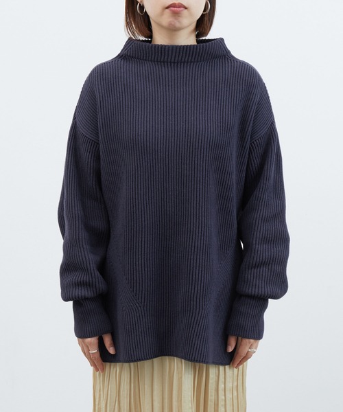 ADAM ET ROPE'（アダムエロペ）の「コットンアクリルルーズスリットプルオーバー（ニット/セーター・レディース・ホワイト/ネイビー・FREE）」の7枚目の写真