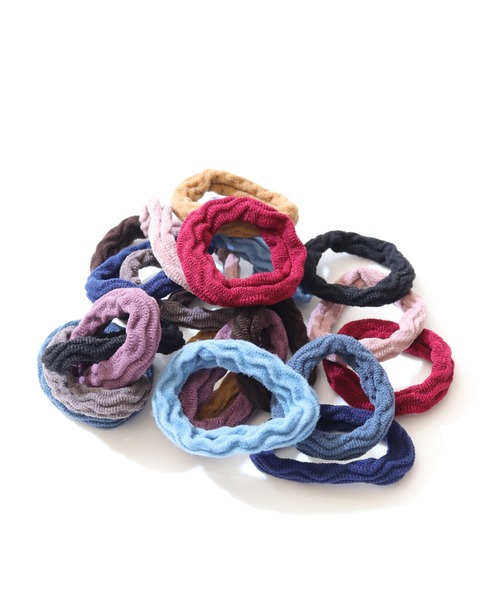 florist（フローリスト）の「【18本セット+2本おまけ】髪に跡がつかない優しいヘアゴムセット（ヘアゴム・レディース・ブラック系その他2/その他2/ブラック系その他3/その他5/その他4/ブラック系その他5/ブラック系その他4/その他3・FREE）」の13枚目の写真