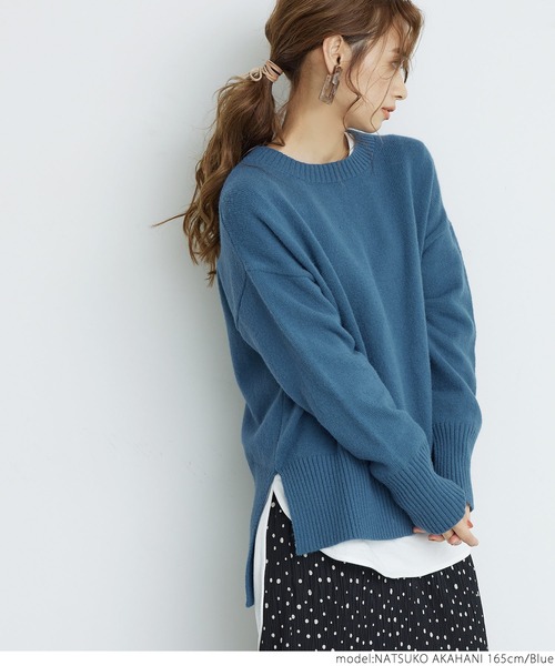 coca（coca）（コカ）の「スリットオーバーサイズニット（ニット/セーター・レディース・ブルー/ライトベージュ・ONE SIZE）」の5枚目の写真