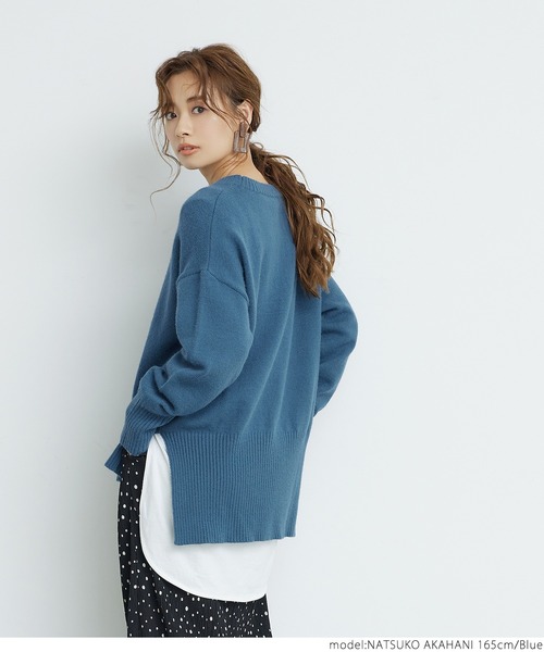 coca（coca）（コカ）の「スリットオーバーサイズニット（ニット/セーター・レディース・ブルー/ライトベージュ・ONE SIZE）」の6枚目の写真