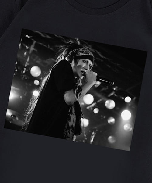 MEDICOM TOY(メディコムトイ)の「Amplifier “石井秀仁” TEE design C(Tシャツ/カットソー・メンズ・ホワイト/ブラック・MEDIUM/LARGE/SMALL/X-LARGE)」の6枚目の写真