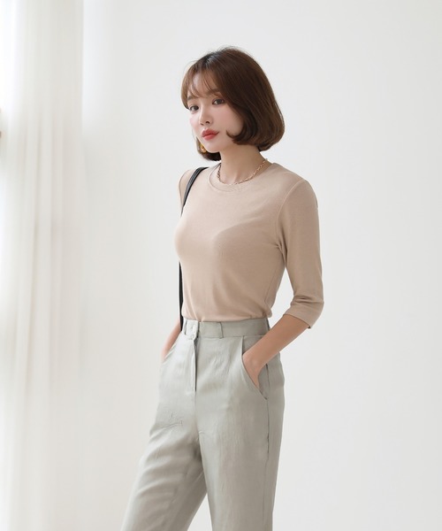 by muni:r(バイ ムニール)の「ラウンドネック スリムライン ソフトリブ 7分丈 Tシャツ(Tシャツ/カットソー・レディース・ブラック/ベージュ/ネイビー/オレンジ・FREE)」の18枚目の写真