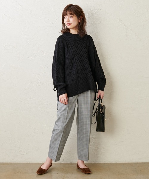 natural couture(ナチュラルクチュール)の「サイドリボンゆるっとニット(ニット/セーター・レディース・ブラック/ブラウン/グリーン/アイボリー・FREE)」の16枚目の写真