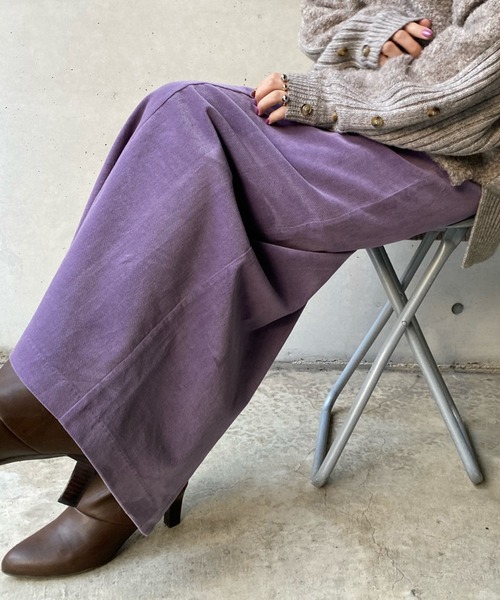 DouDou(ドゥドゥ)の「ベルベットタイトスカート(スカート・レディース・ベージュ/ブルー/パープル・FREE)」の3枚目の写真