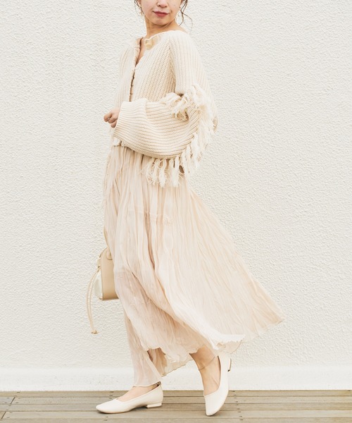 Chico（チコ）の「ワッシャークリンクルアシメスカート（スカート・レディース・ライトベージュ/ミント/ブラック・FREE）」の4枚目の写真