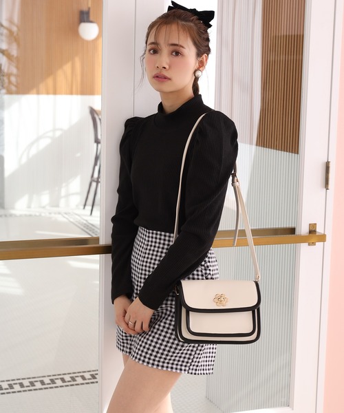 one after another NICE CLAUP(ワンアフターアナザーナイスクラップ)の「サイドボタンショートパンツ(その他パンツ・レディース・ブラック/ブラック系その他/グレー系その他/ベージュ・FREE)」の19枚目の写真