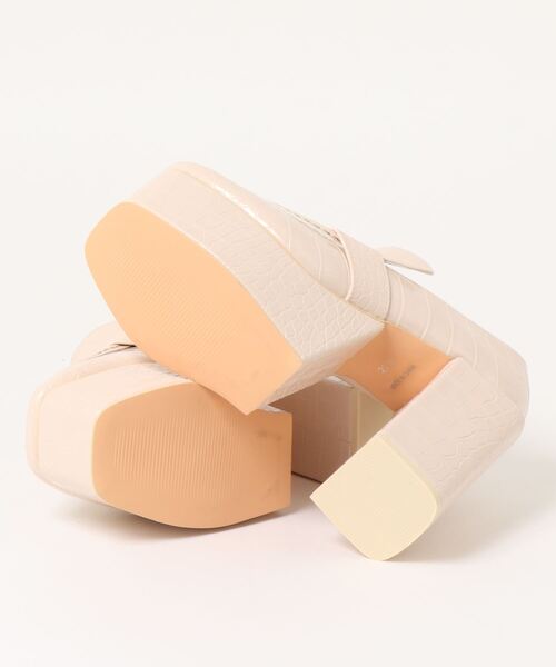 ENVYM（アンビー）の「スクエアヒールローファー（ローファー・レディース・マルチ/ブラック/ベージュ・22.5cm/24.5cm/23.5cm）」の8枚目の写真