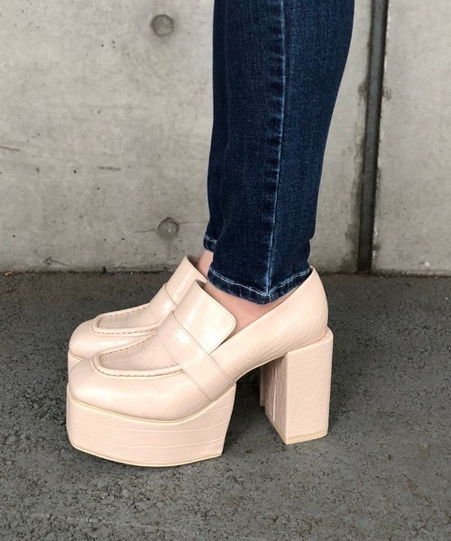 ENVYM（アンビー）の「スクエアヒールローファー（ローファー・レディース・マルチ/ブラック/ベージュ・22.5cm/24.5cm/23.5cm）」の9枚目の写真