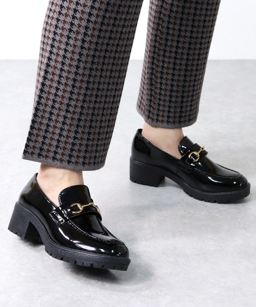 AAA+（サンエープラス）の「AAA / ビットモチーフ厚底ローファー(3584)　厚底軽量タンクソール（ローファー・レディース・ブラック/ブラック系その他/ダークブラウン/ブラック系その他2/アイボリー/グレイッシュベージュ/ブラック×ホワイト・35/40/39/36/37/38/41/42）」の11枚目の写真