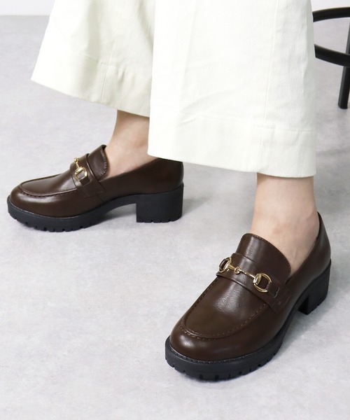 AAA+（サンエープラス）の「AAA / ビットモチーフ厚底ローファー(3584)　厚底軽量タンクソール（ローファー・レディース・ブラック/ブラック系その他/ダークブラウン/ブラック系その他2/アイボリー/グレイッシュベージュ/ブラック×ホワイト・35/40/39/36/37/38/41/42）」の13枚目の写真