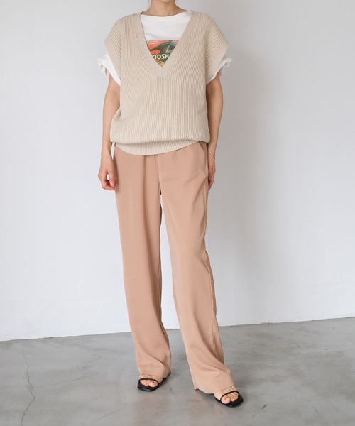 AKTE（アクテ）の「Vネックライトニットベスト（ベスト・レディース・ブルー/ベージュ/ラベンダー・FREE）」の5枚目の写真