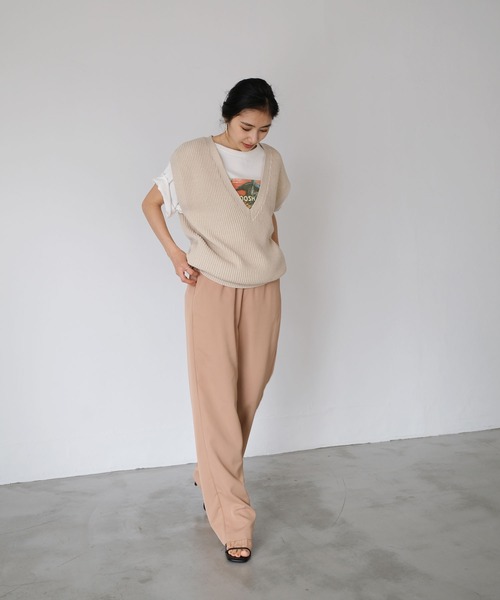 AKTE（アクテ）の「Vネックライトニットベスト（ベスト・レディース・ブルー/ベージュ/ラベンダー・FREE）」の13枚目の写真