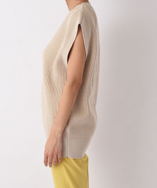 AKTE（アクテ）の「Vネックライトニットベスト（ベスト・レディース・ブルー/ベージュ/ラベンダー・FREE）」の10枚目の写真