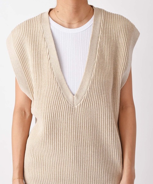 AKTE（アクテ）の「Vネックライトニットベスト（ベスト・レディース・ブルー/ベージュ/ラベンダー・FREE）」の14枚目の写真