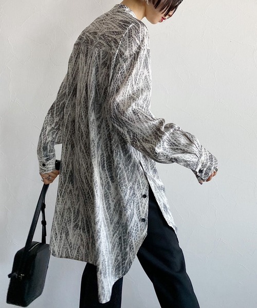 PAGEBOY(ページボーイ)の「【CORE】スモークパイソンチュニック(シャツ/ブラウス・レディース・オフホワイト/ブルー・FREE)」の11枚目の写真