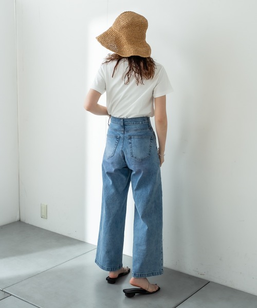 mystic（ミスティック）の「フロント刺繍Tシャツ（Tシャツ/カットソー・レディース・ブラック/オフホワイト/ベージュ/ホワイト系その他2/グレー系その他/グレー系その他2・FREE）」の17枚目の写真