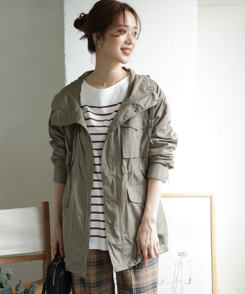 URBAN RESEARCH DOORS（アーバンリサーチドアーズ）の「フィールドジャケット（ミリタリージャケット・レディース・ベージュ/カーキ・ONE）」の4枚目の写真