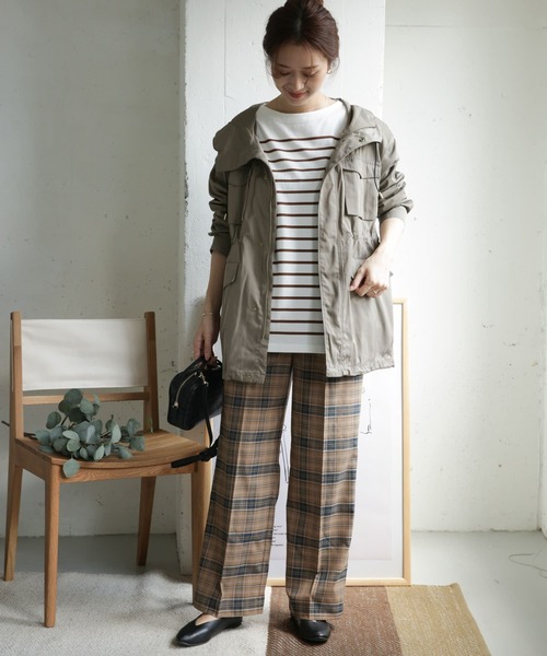 URBAN RESEARCH DOORS（アーバンリサーチドアーズ）の「フィールドジャケット（ミリタリージャケット・レディース・ベージュ/カーキ・ONE）」の12枚目の写真