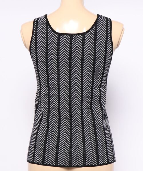 LOWRYS FARM(ローリーズファーム)の「ジャガードガラタンク 947040(ニット/セーター・レディース・ベージュ/ブルー/グリーン・FREE)」の15枚目の写真