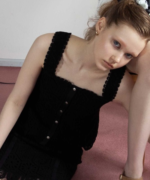 REDYAZEL（レディアゼル）の「かぎ針ドットビスチェ（その他トップス・レディース・オフホワイト/ブラック・SMALL/MEDIUM）」の12枚目の写真