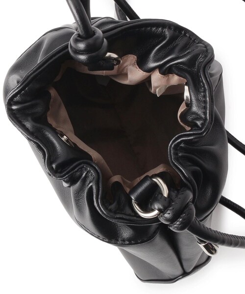 pink adobe（ピンクアドベ）の「◆ソフトレザー調巾着ショルダーバッグ（ショルダーバッグ・レディース・ブラック/ライトグリーン/イエロー/アイボリー/ピンクゴールド・00）」の12枚目の写真