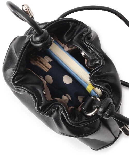 pink adobe（ピンクアドベ）の「◆ソフトレザー調巾着ショルダーバッグ（ショルダーバッグ・レディース・ブラック/ライトグリーン/イエロー/アイボリー/ピンクゴールド・00）」の10枚目の写真