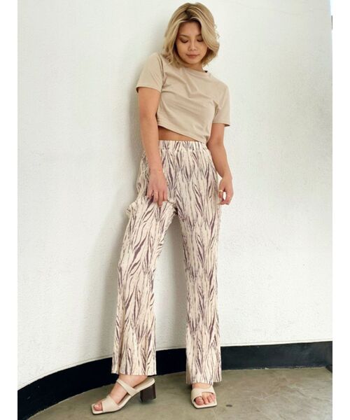 GYDA（ジェイダ）の「スクエアトゥスポサンダル（サンダル・レディース・ブラック/アイボリー・SMALL/MEDIUM/LARGE）」の7枚目の写真