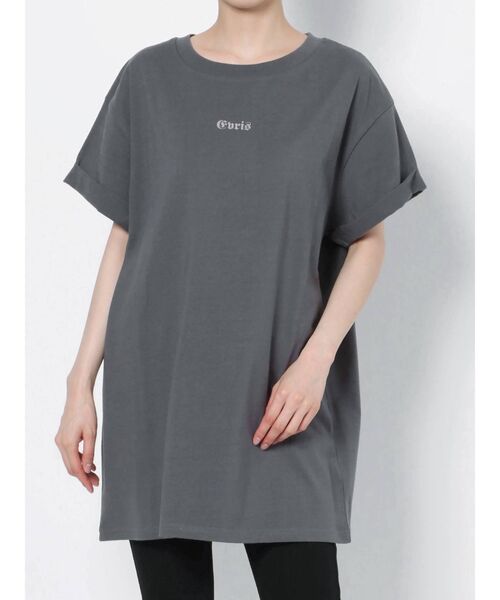 EVRIS（エヴリス）の「ロールアップグラフィックTEE（Tシャツ/カットソー・レディース・ベージュ/グレー/ブルー/アイボリー・FREE）」の5枚目の写真