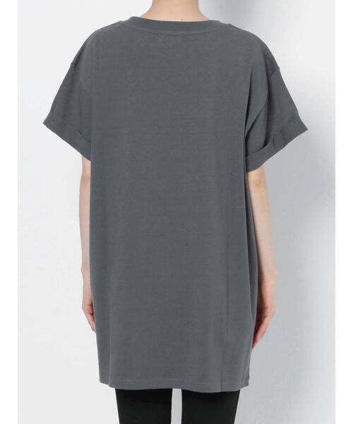 EVRIS（エヴリス）の「ロールアップグラフィックTEE（Tシャツ/カットソー・レディース・ベージュ/グレー/ブルー/アイボリー・FREE）」の8枚目の写真