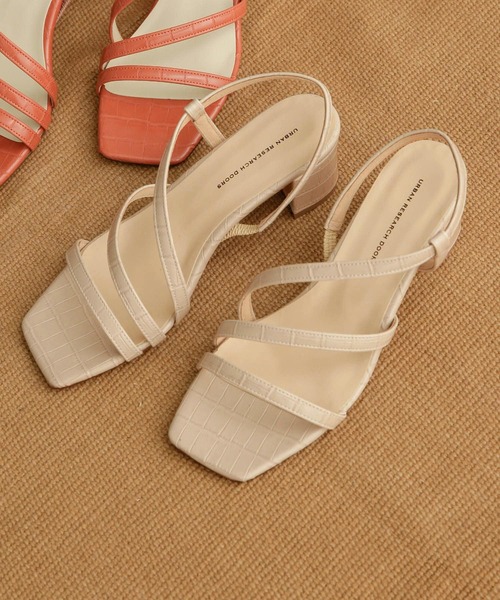 URBAN RESEARCH DOORS（アーバンリサーチドアーズ）の「クロコストラップサンダル（サンダル・レディース・ベージュ/ネイビー/オレンジ・38/36/37）」の5枚目の写真