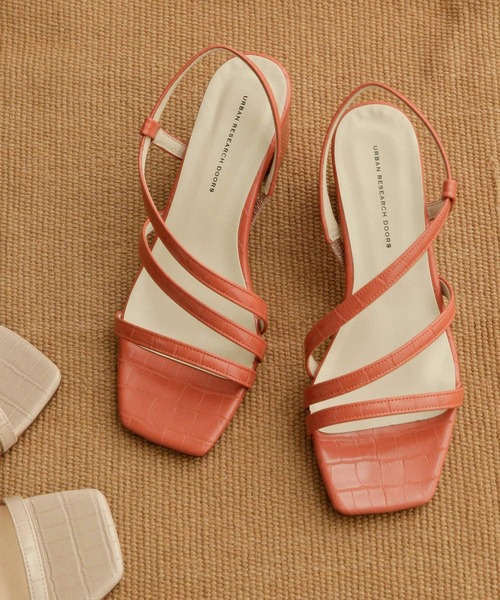 URBAN RESEARCH DOORS（アーバンリサーチドアーズ）の「クロコストラップサンダル（サンダル・レディース・ベージュ/ネイビー/オレンジ・38/36/37）」の4枚目の写真