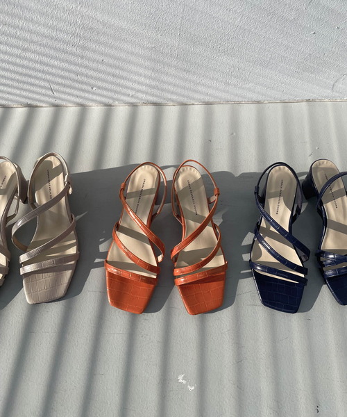 URBAN RESEARCH DOORS（アーバンリサーチドアーズ）の「クロコストラップサンダル（サンダル・レディース・ベージュ/ネイビー/オレンジ・38/36/37）」の9枚目の写真