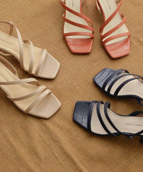 URBAN RESEARCH DOORS（アーバンリサーチドアーズ）の「クロコストラップサンダル（サンダル・レディース・ベージュ/ネイビー/オレンジ・38/36/37）」の18枚目の写真