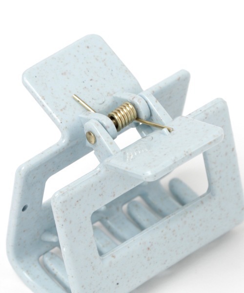 Me%(ミィパーセント)の「サンドスクエアバンスクリップ(バレッタ/ヘアクリップ・レディース・ブルー/イエロー/アイボリー・FREE)」の9枚目の写真