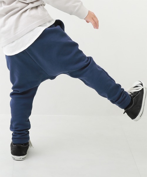 devirock(デビロック)の「無地 サルエル スウェットパンツ(ゆったり)(その他パンツ・キッズ・グレー系その他/杢グレー/ダークオリーブ/ブルー系その他2/モカ/ネイビー/ヘザーチャコール/キャメル/ブラック/パープル系その他/ブルー系その他・80cm/90cm/100cm/110cm/120cm/130cm/140cm/150cm/160cm)」の9枚目の写真
