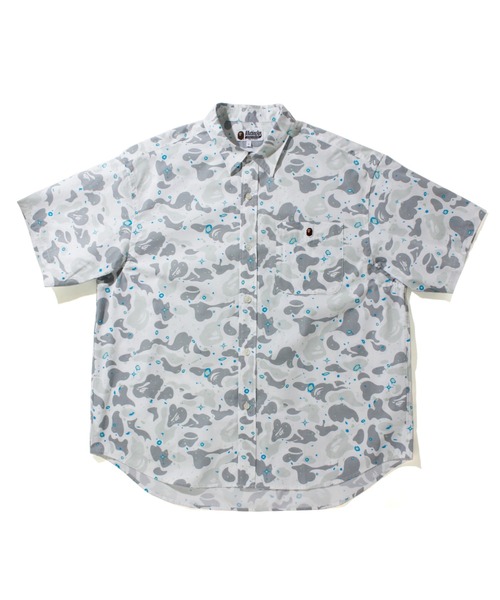 A BATHING APE(アベイシングエイプ)の「SPACE CAMO LOOSE FIT S/S SHIRT M(シャツ/ブラウス・メンズ・ブラック/ホワイト・MEDIUM/X-LARGE/LARGE/XX-LARGE/SMALL)」の1枚目の写真